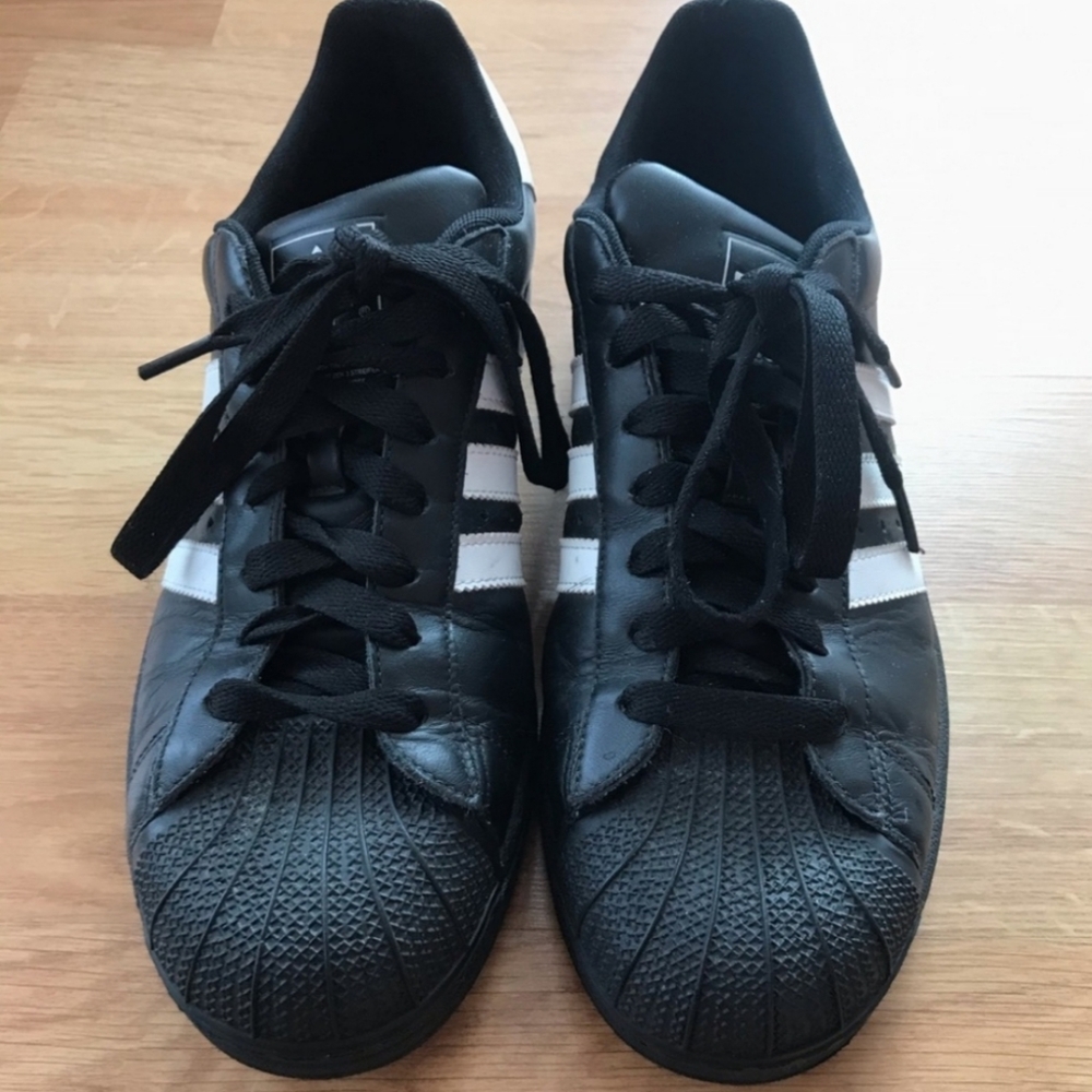 Men’s Classic Adidas Black 11